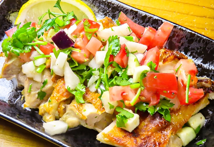 鶏もも、野菜ソースと友達になる。